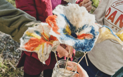 Samedi 7 février, participez à notre atelier fleurs en laine !